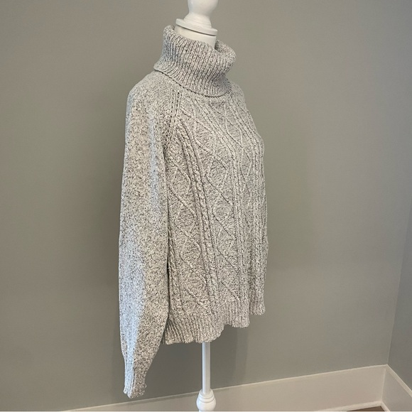 Jack BB Dakota Chunky Cable Knit Turtleneck Sweater - Picture 4 of 9